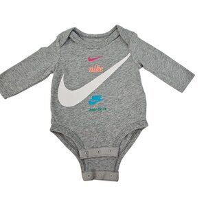 Nike Newborn Baby Gray White Swoosh Logo Bodysuit Long Sleeve Comfy Casual 3M
